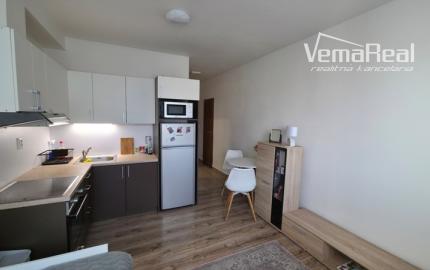 Na prenájom garsónka v Seredi