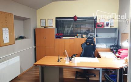 výrobno-skladové haly s výborným prístupom na diaľnicu