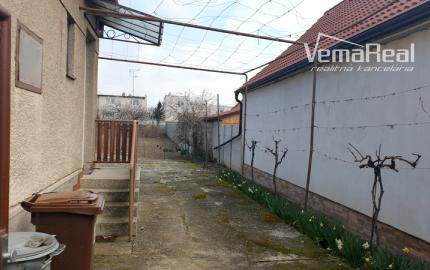 RK VEMA REAL, na predaj dom v Seredi