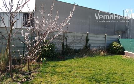 Na prenájom 3izb. Meander s predzáhradkou