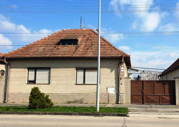 RK VEMA REAL, na predaj dom v Seredi