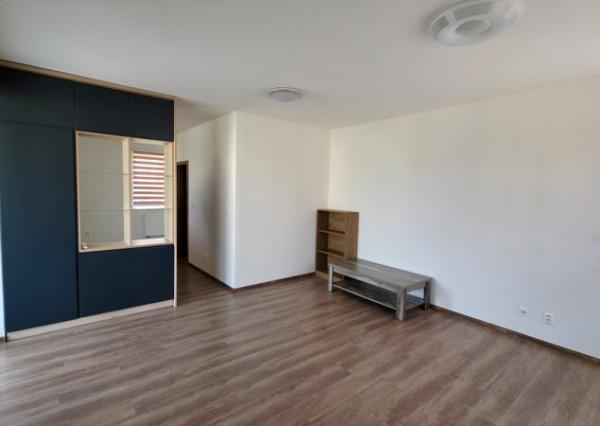 Na predaj krásny 2izb.