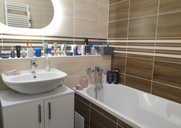 Na prenájom 3izb. Meander s predzáhradkou