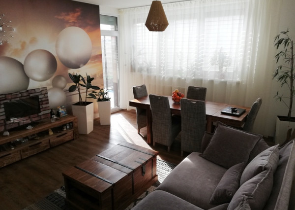 Na prenájom 3izb. Meander s predzáhradkou